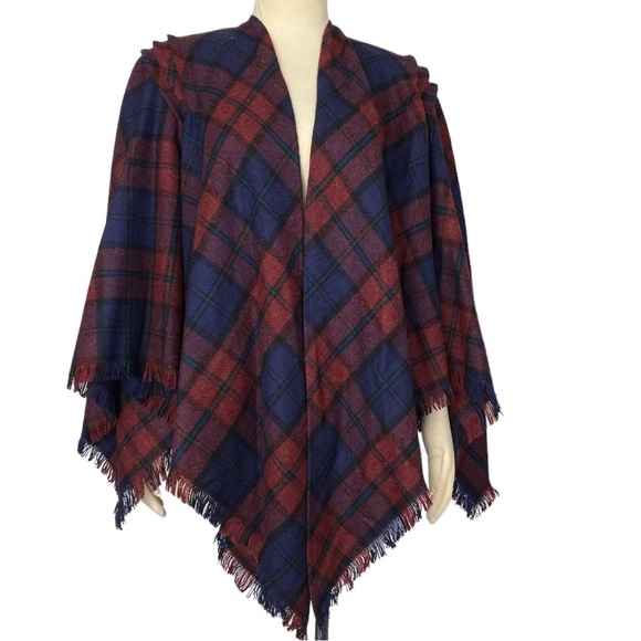 Branigan Irish vintage cape